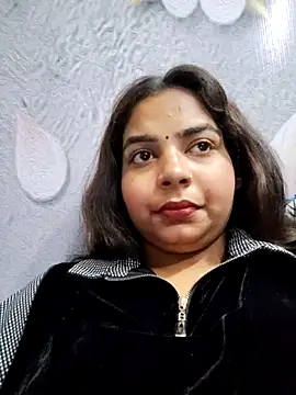 Snapshot of Himani_0122 chatting on 06-13-26, 09:24 Himani 0122 online show from 06-13-26, 09:24