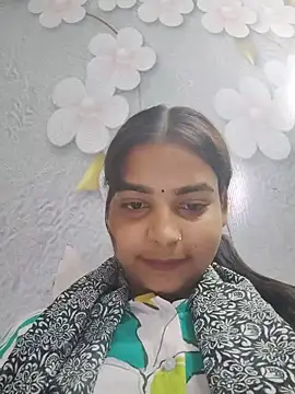 Snapshot of Himani_0122 chatting on 06-16-26, 05:21 Himani 0122 online show from 06-16-26, 05:21