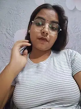 Snapshot of Himani_0122 chatting on 06-18-26, 09:25 Himani 0122 online show from 06-18-26, 09:25