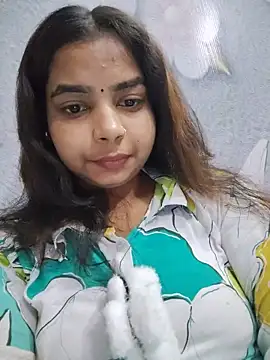 Snapshot of Himani_0122 chatting on 06-22-26, 05:37 Himani 0122 online show from 06-22-26, 05:37