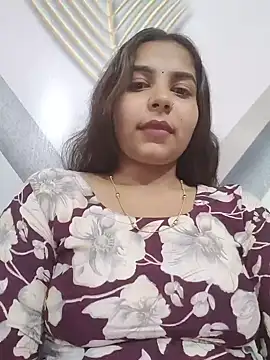 Snapshot of Himani_0122 chatting on 07-06-26, 11:29 Himani 0122 online show from 07-06-26, 11:29