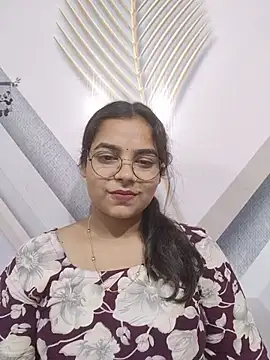 Snapshot of Himani_0122 chatting on 07-07-26, 07:45 Himani 0122 online show from 07-07-26, 07:45