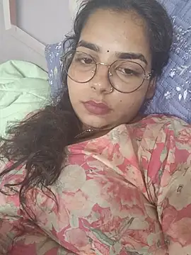 Snapshot of Himani_0122 chatting on 07-07-26, 08:02 Himani 0122 online show from 07-07-26, 08:02