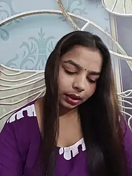 Snapshot of Himani_0122 chatting on 08-01-26, 02:22 Himani 0122 online show from 08-01-26, 02:22