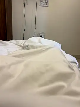 Snapshot of Sexmore21 chatting on 12-14-25, 12:21 Sexmore21 online show from 12-14-25, 12:21