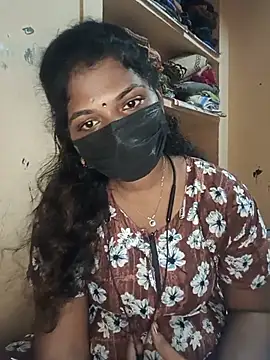 Snapshot of tamilsaisree chatting on 06-28-26, 04:57 tamilsaisree online show from 06-28-26, 04:57
