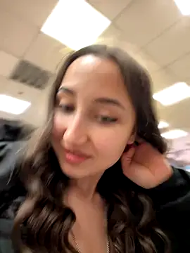 CrazyOneIRL online show from 12-20-25, 01:18