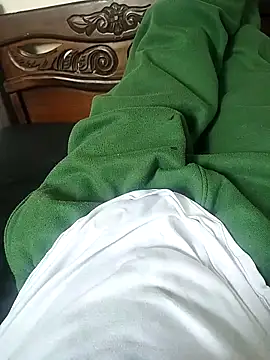 Jucas777 online show from 12-17-25, 08:37