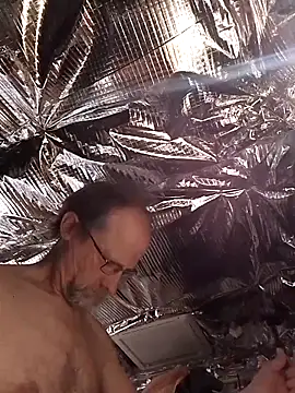 Quebec46 online show from 03-09-26, 07:40