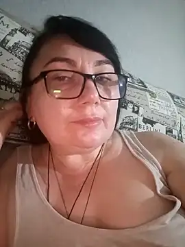 MariSwan222 online show from 04-12-26, 06:13