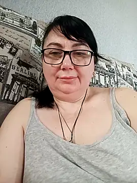 MariSwan222 online show from 04-22-26, 09:55