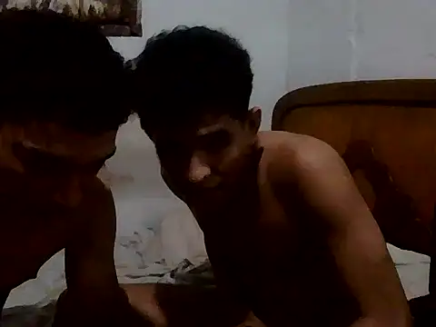 adexe23 online show from 06-06-26, 05:23