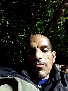 Snapshot of ElicitedMotive chatting on 12-18-25, 05:35 ElicitedMotive online show from 12-18-25, 05:35