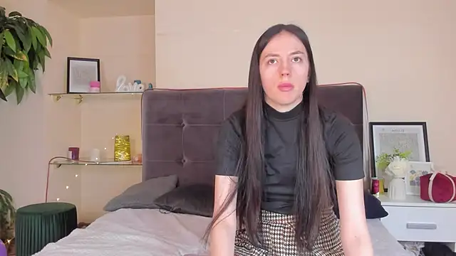 AdrianaCult online show from 02-25-26, 06:23