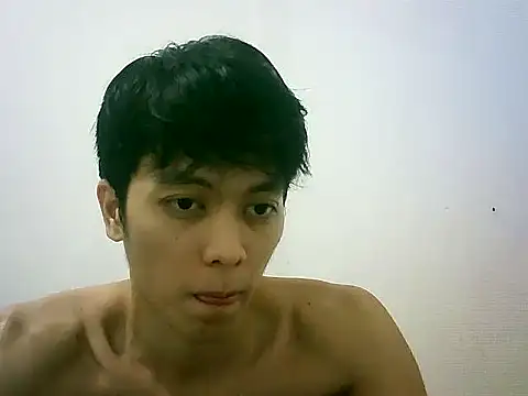 Snapshot of riodickph chatting on 12-22-25, 03:42 riodickph online show from 12-22-25, 03:42