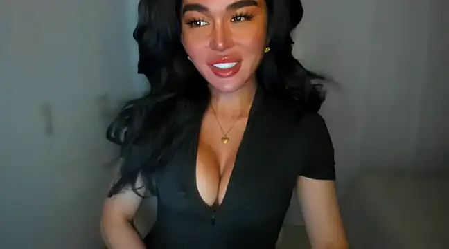 Snapshot of mxshemale_ladyboy chatting on 01-08-25, 12:49 mxshemale ladyboy online show from 01-08-25, 12:49