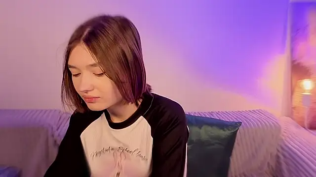 Leyla crsh online show from 02-10-26, 05:11