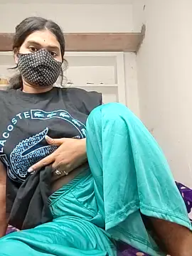 Snapshot of Cut_madhuri chatting on 02-13-26, 11:06 Cut madhuri online show from 02-13-26, 11:06