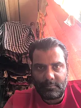 Snapshot of RoyallyYoursBaby chatting on 12-16-25, 09:03 RoyallyYoursBaby online show from 12-16-25, 09:03