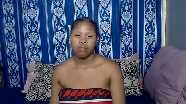 Snapshot of TemptingCloeXx chatting on 01-15-26, 07:17 TemptingCloeXx online show from 01-15-26, 07:17