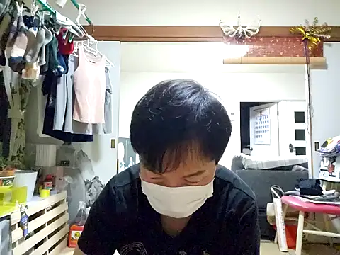 sweets danshi online show from 12-19-25, 12:01