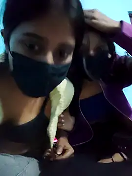 Aaradhya-Rani online show from 12-17-25, 08:15