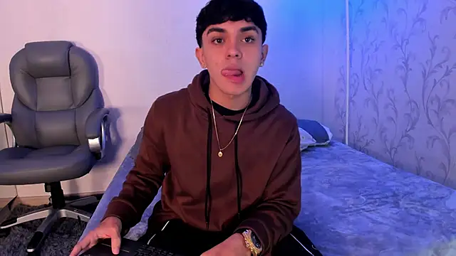  TaylorBlack online show from 01-09-26, 11:35