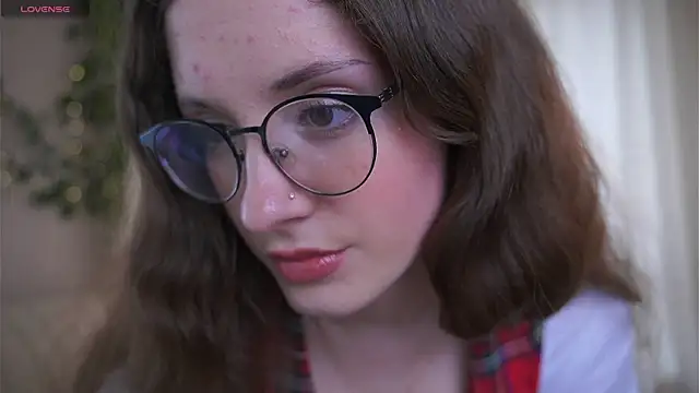 KarmenRasey online show from 04-16-26, 03:13