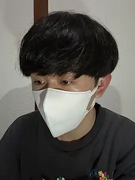 Snapshot of sola_JP chatting on 12-17-25, 12:44 sola JP online show from 12-17-25, 12:44