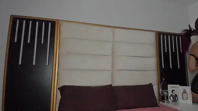 JuliMonroe19 online show from 03-17-26, 01:03