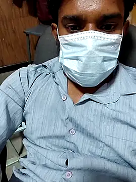 Snapshot of _alexzz1155_ chatting on 12-19-25, 11:39 alexzz1155 online show from 12-19-25, 11:39