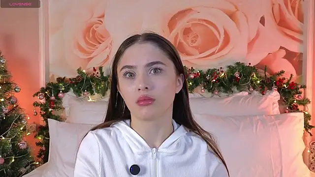 Snapshot of BlerLesly chatting on 12-22-25, 04:37 BlerLesly online show from 12-22-25, 04:37