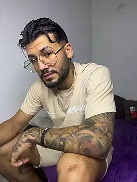 thedragonboyxxx online show from 01-08-26, 04:26