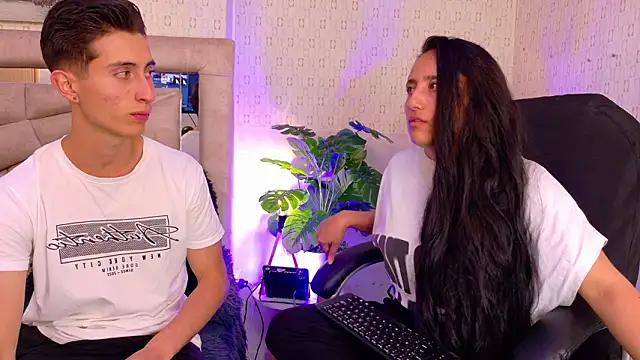 Ithan Skin online show from 03-17-26, 11:35