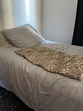 LiaCuti online show from 02-14-26, 10:56