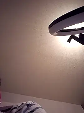 damslebambou1 online show from 04-07-26, 12:33