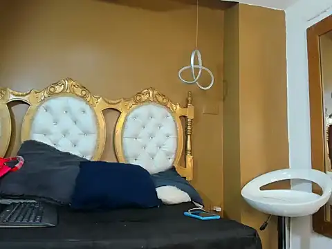 Snapshot of partyts chatting on 02-21-26, 06:36 partyts online show from 02-21-26, 06:36