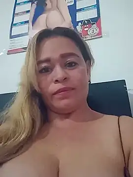 Tinkerbell0920 online show from 04-12-26, 11:43