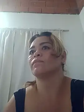 Tinkerbell0920 online show from 05-01-26, 11:09