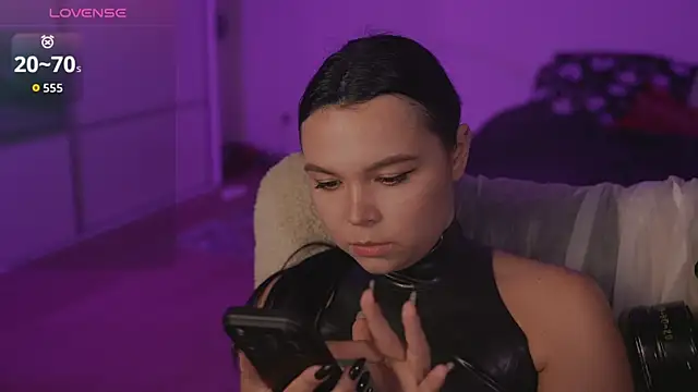 Dominatrix Alice online show from 07-03-26, 12:28