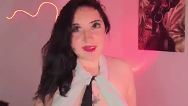 Snapshot of Lyra_Monrroy chatting on 01-14-26, 02:28 Lyra Monrroy online show from 01-14-26, 02:28