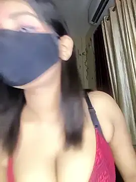 Snapshot of Zaayaa_2 chatting on 06-21-26, 05:37 Zaayaa 2 online show from 06-21-26, 05:37