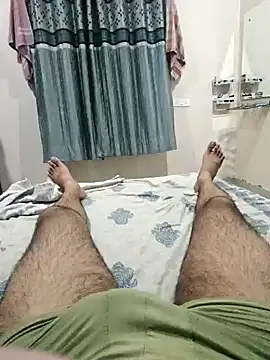 Snapshot of Tall7boy7 chatting on 04-22-26, 05:36 Tall7boy7 online show from 04-22-26, 05:36