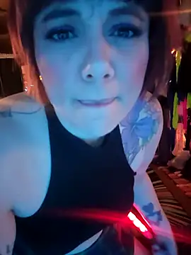 Snapshot of infinirose chatting on 02-22-26, 08:24 infinirose online show from 02-22-26, 08:24