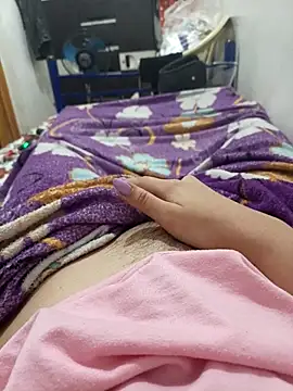 lwkfine online show from 12-18-25, 02:56