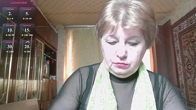 Snapshot of Casey_peach chatting on 04-29-26, 07:12 Casey peach online show from 04-29-26, 07:12