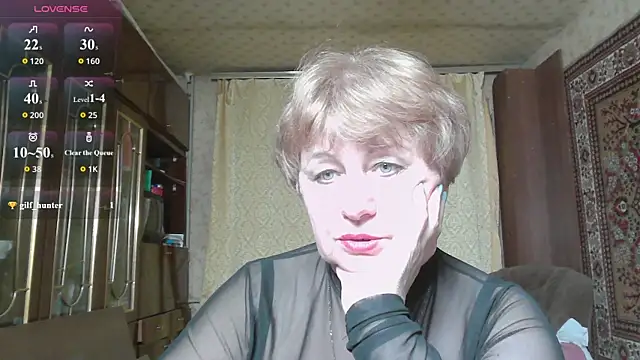 Snapshot of Casey_peach chatting on 05-01-26, 04:44 Casey peach online show from 05-01-26, 04:44