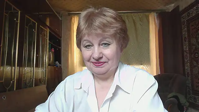 Snapshot of Casey_peach chatting on 05-23-26, 11:14 Casey peach online show from 05-23-26, 11:14