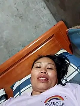 Snapshot of Maikha08 chatting on 04-23-26, 01:57 Maikha08 online show from 04-23-26, 01:57