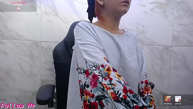 kyra jeet online show from 03-12-26, 12:22